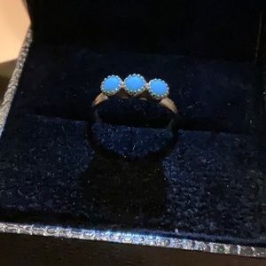 Vintage Sarah Coventry Ring Blue Turquoise colored small Stone